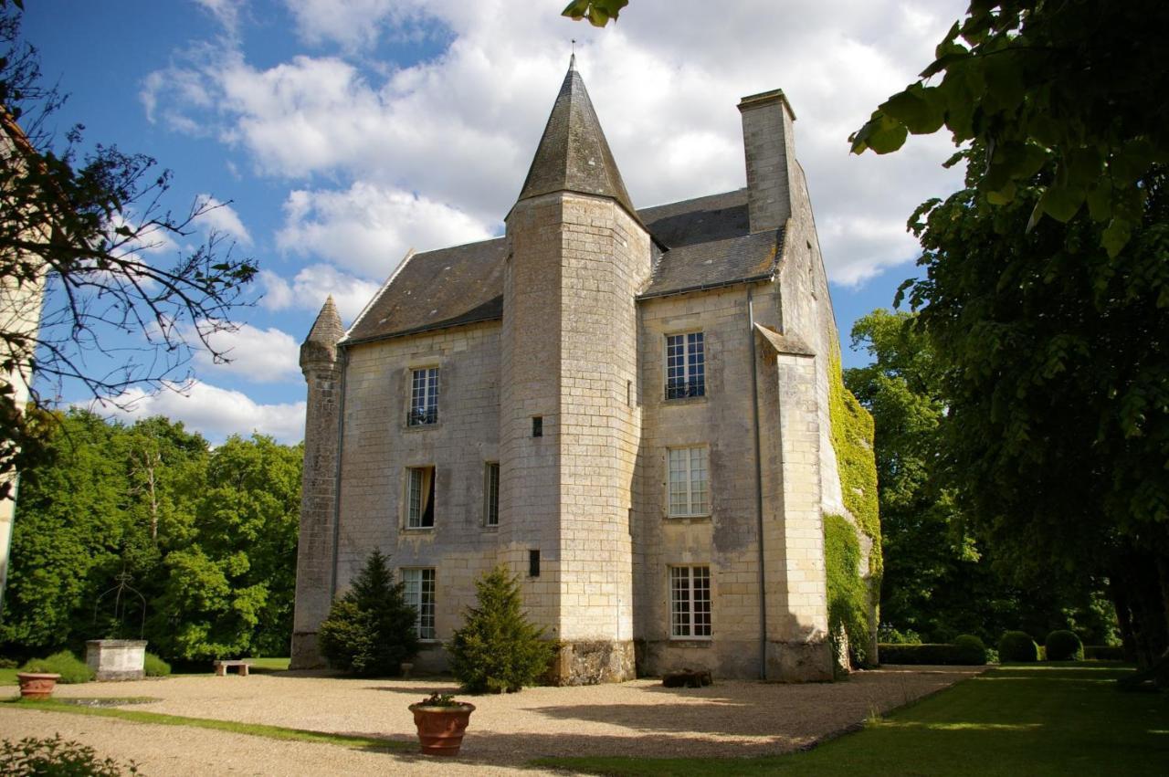 Le Petit-Pressigny Chateau De Re מראה חיצוני תמונה