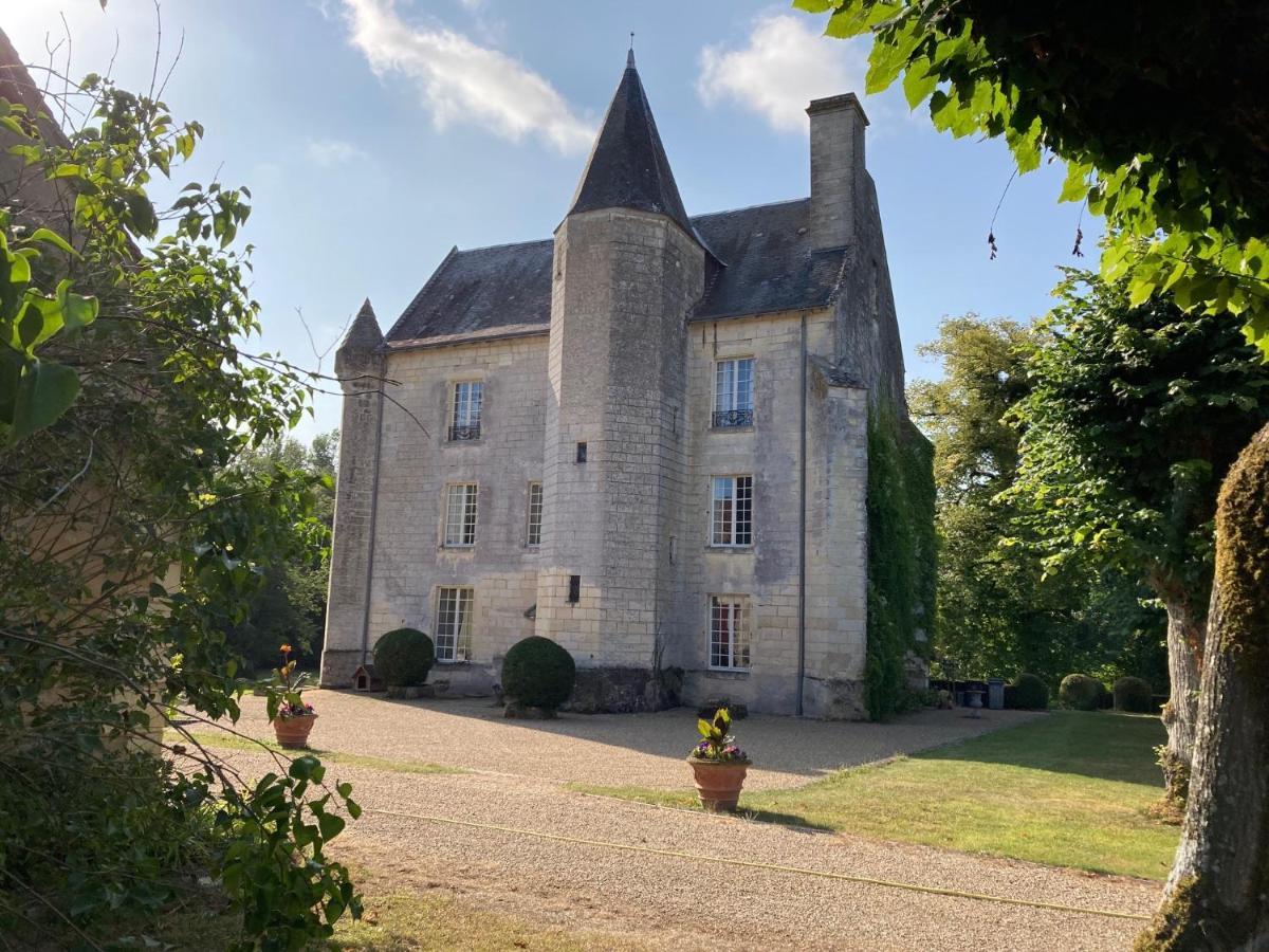 Le Petit-Pressigny Chateau De Re מראה חיצוני תמונה